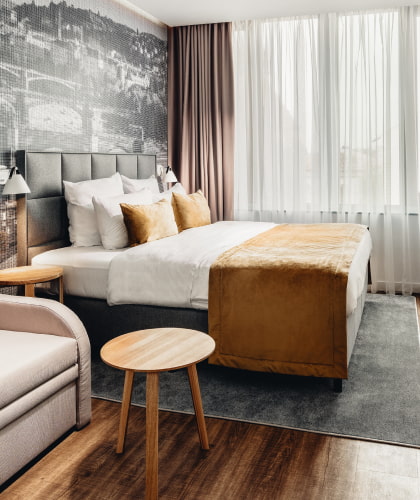 Couple à l’hôtel Mamaison